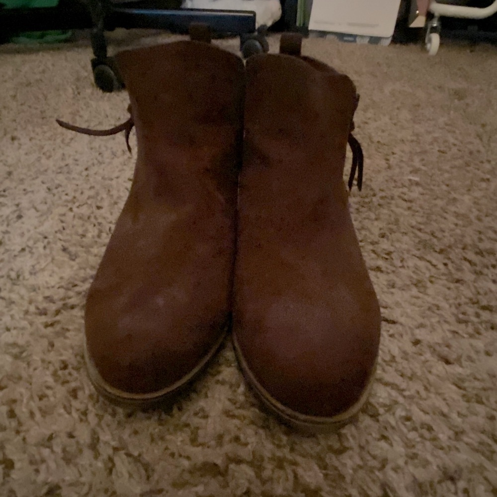 Rampage Suede Ankle Booties Size 10 NWOT